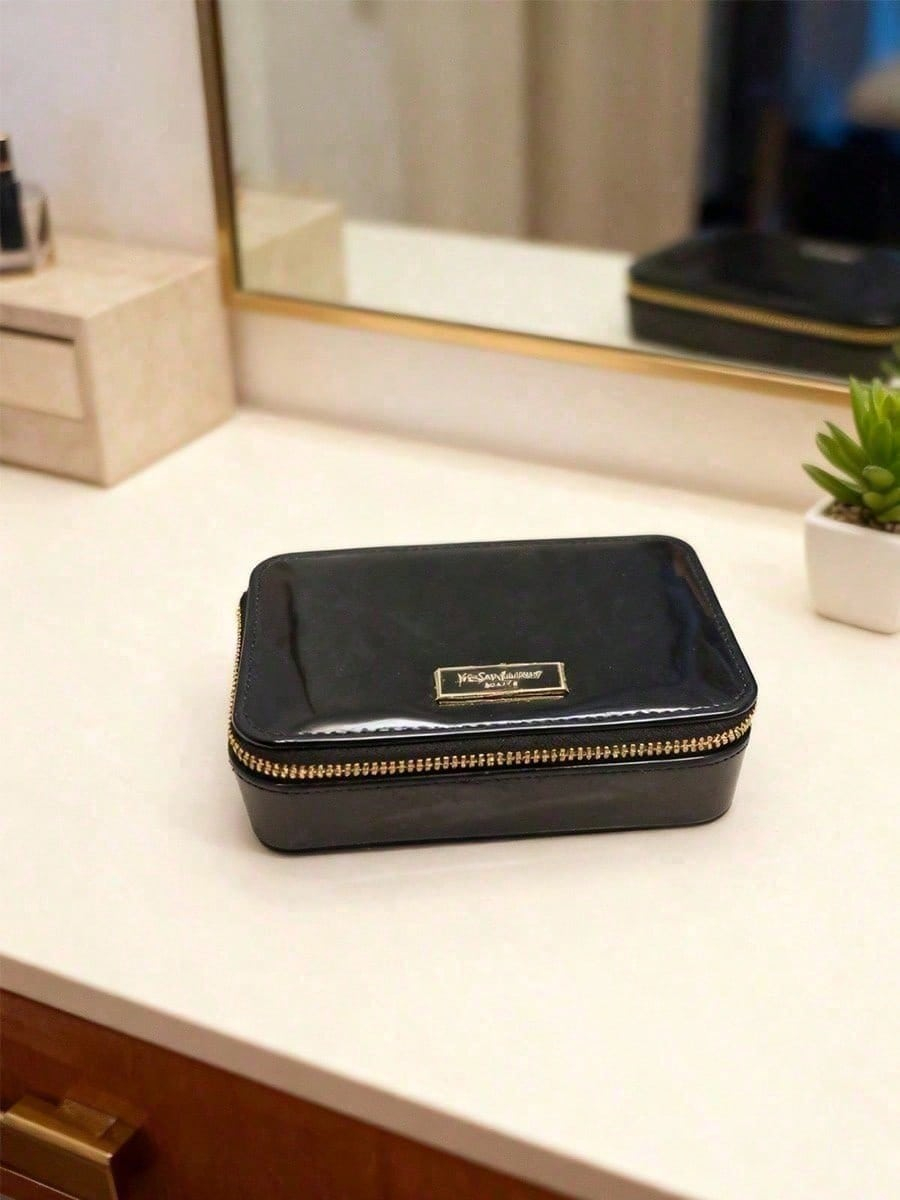 YSL Black Glossy Zipper Cosmet - đánh giá và giá Ysl Beauty Makeup Bag